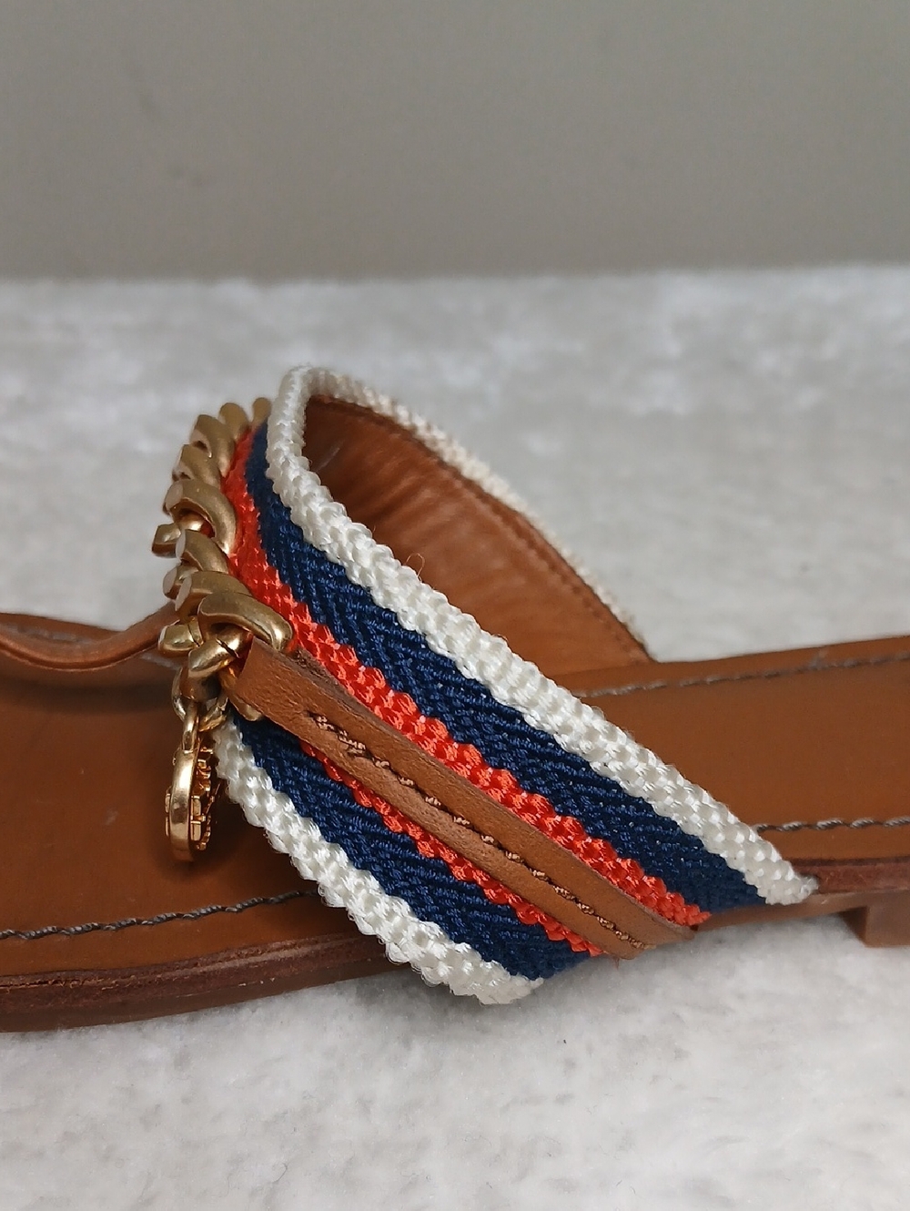 Tory Burch Mini Benton Chain Band Thong Sandals Size 7.5 - Picture 6 of 12
